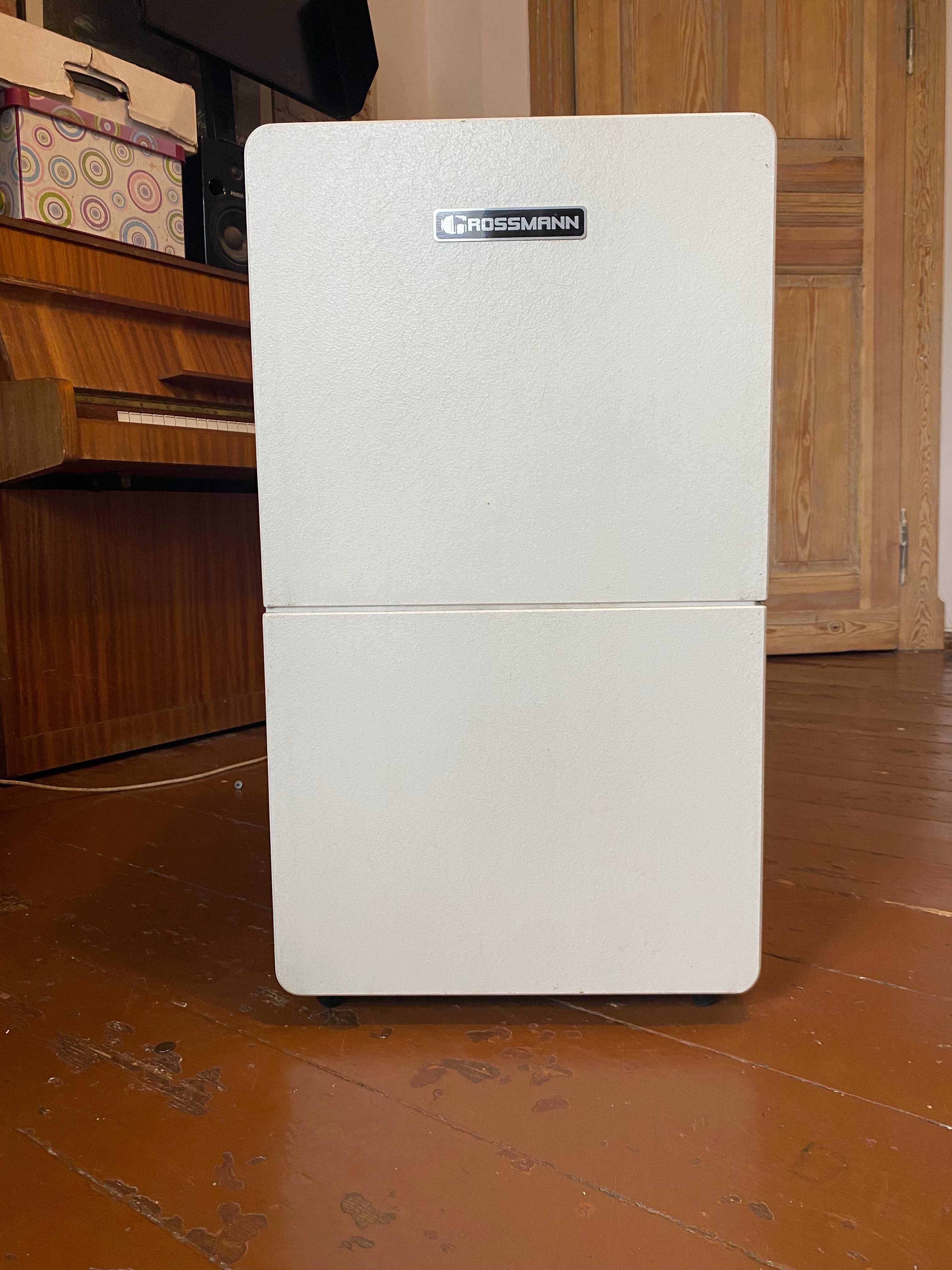 Silent box / Iso cab / Zamknięta kolumna gitarowa