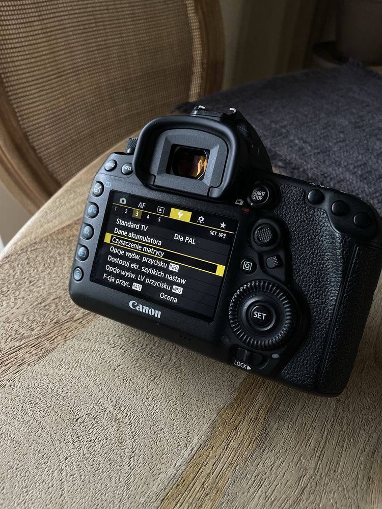 Aparat Canon  EOS 5D Mark IV Faktura VAT