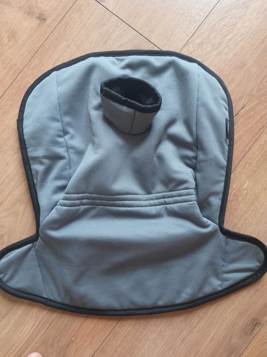 Wodoodporny pokrowiec na fotelik samochodowy