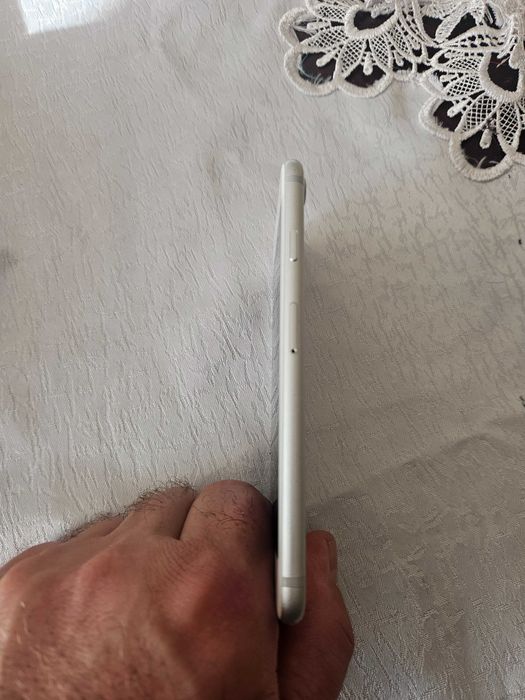 Iphone 7 ladny stan 32gb