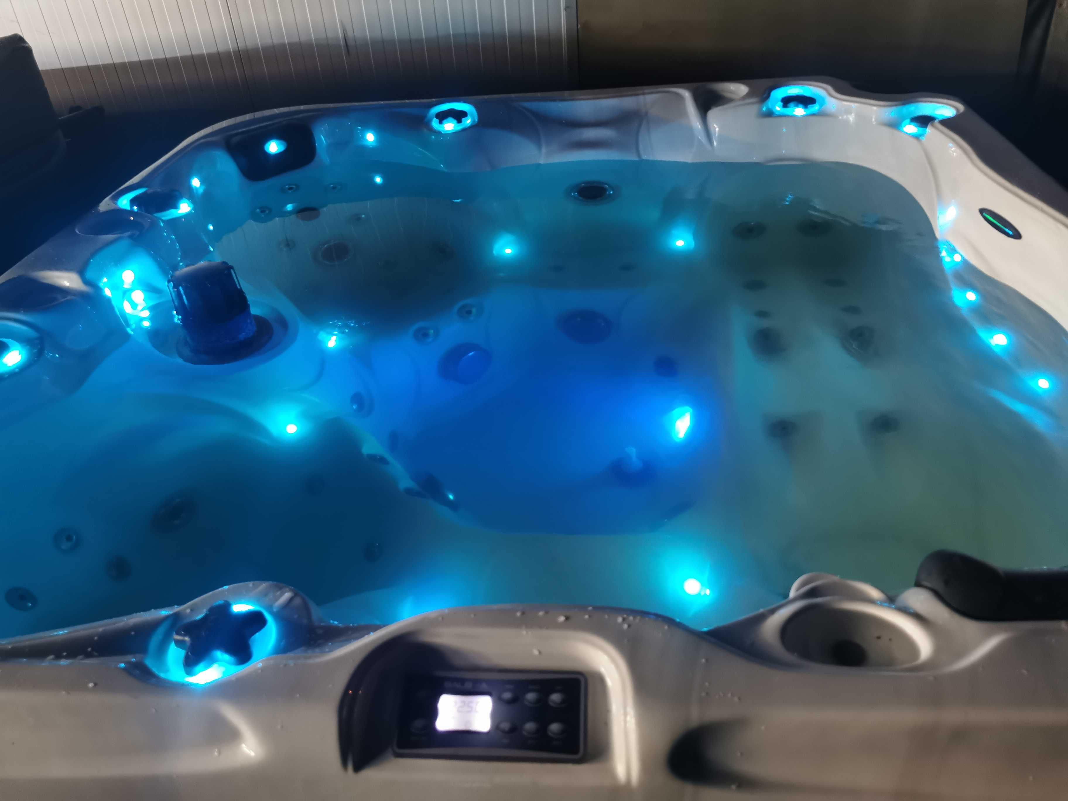 Jacuzzi Sundance Marin Balboa Geco Hotspring na bajerze Nowe i Używane