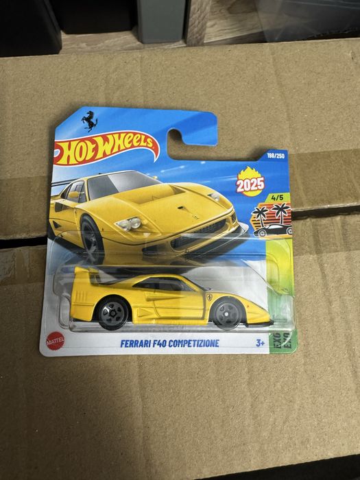 Hot Wheels Ferrari F40 Competizione