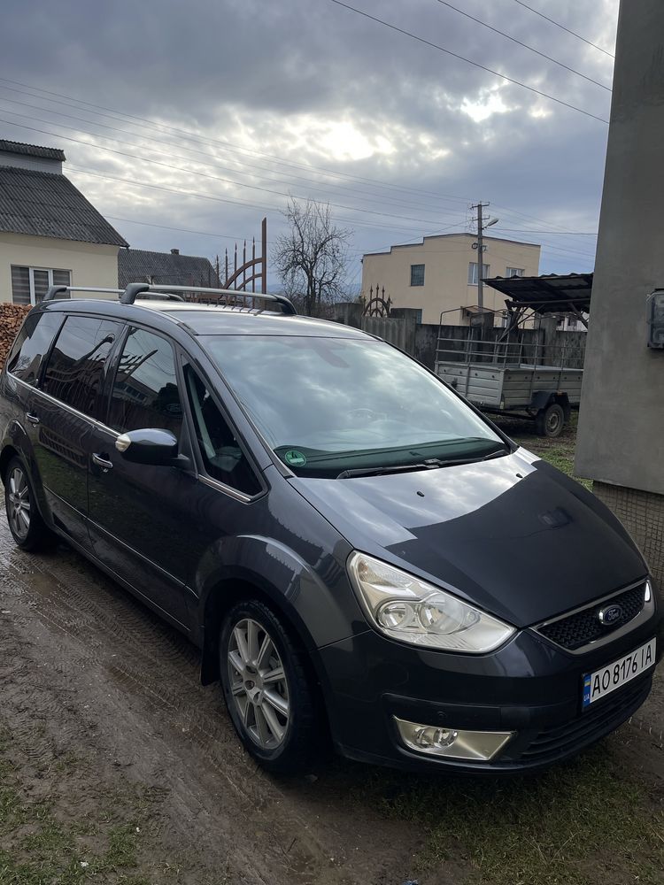 Продаю ford galaxy