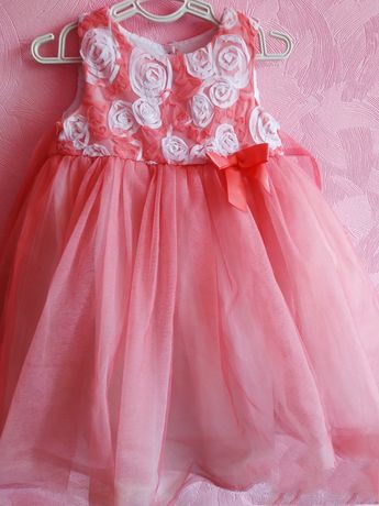 Платье нарядное пышное для девочки 1-2 года