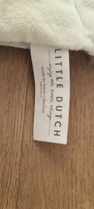 Tapete sensorial almofadado da Little Dutch