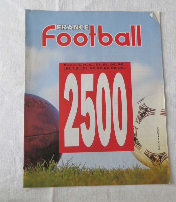Revista France Football nº2500 - Especial Pelé e Platini