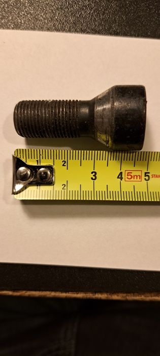 Oryginał Bmw Komplet śrub zabezpieczających felgi  F10 11 f06 f07