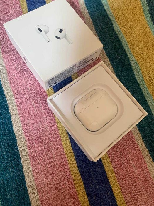 Airpods 3 стан нових оригінал.