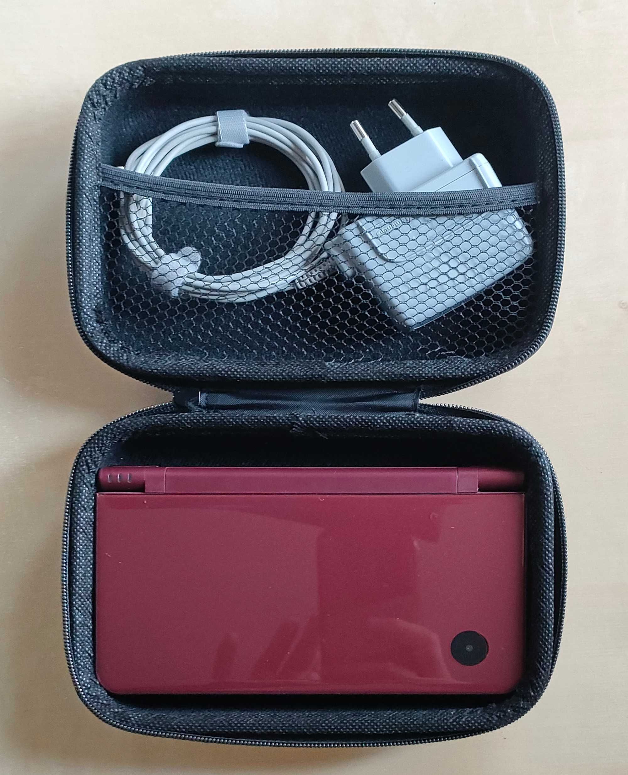 Nintendo DSI XL Cor de vinho