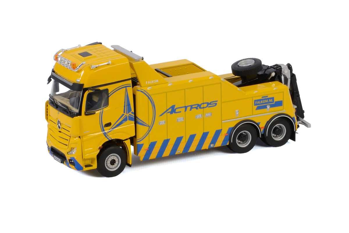 WSI Mercedes-Benz reboque de pesados 1/50