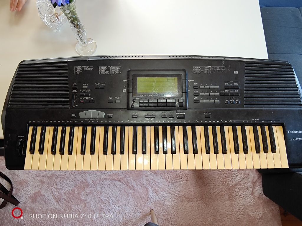 Keyboard/syntezator Technics KN 720 w pełni sprawny