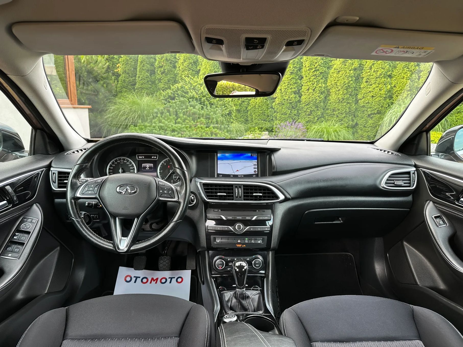 Infiniti Q30 INFINITI Q30 Navi Led Alu Zarejestrowany