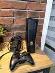 Przerobiony Xbox 360 Slim RGH
