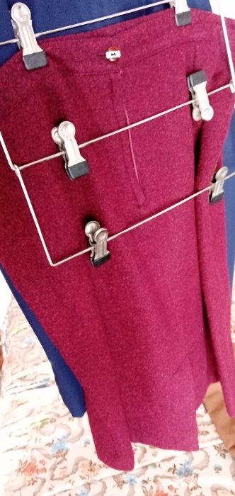 Saias vintage voltam a esvoaçar no momento presente com classe Desde2E