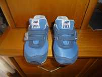 ténis de menina da marca NEW BALANCE