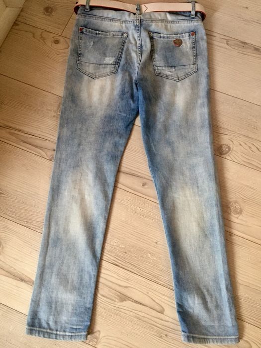 Джинсы рваные,летние
