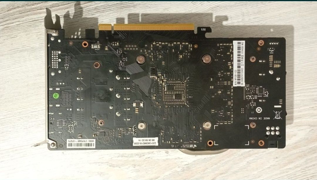 P 106-100 аналог Gtx 1060 6 gb но майнинг версия