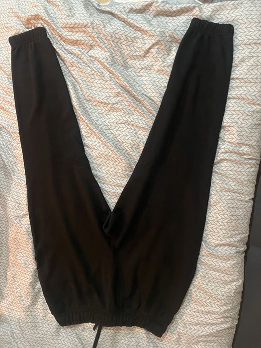 Spodnie dresowe  nowe bez metki