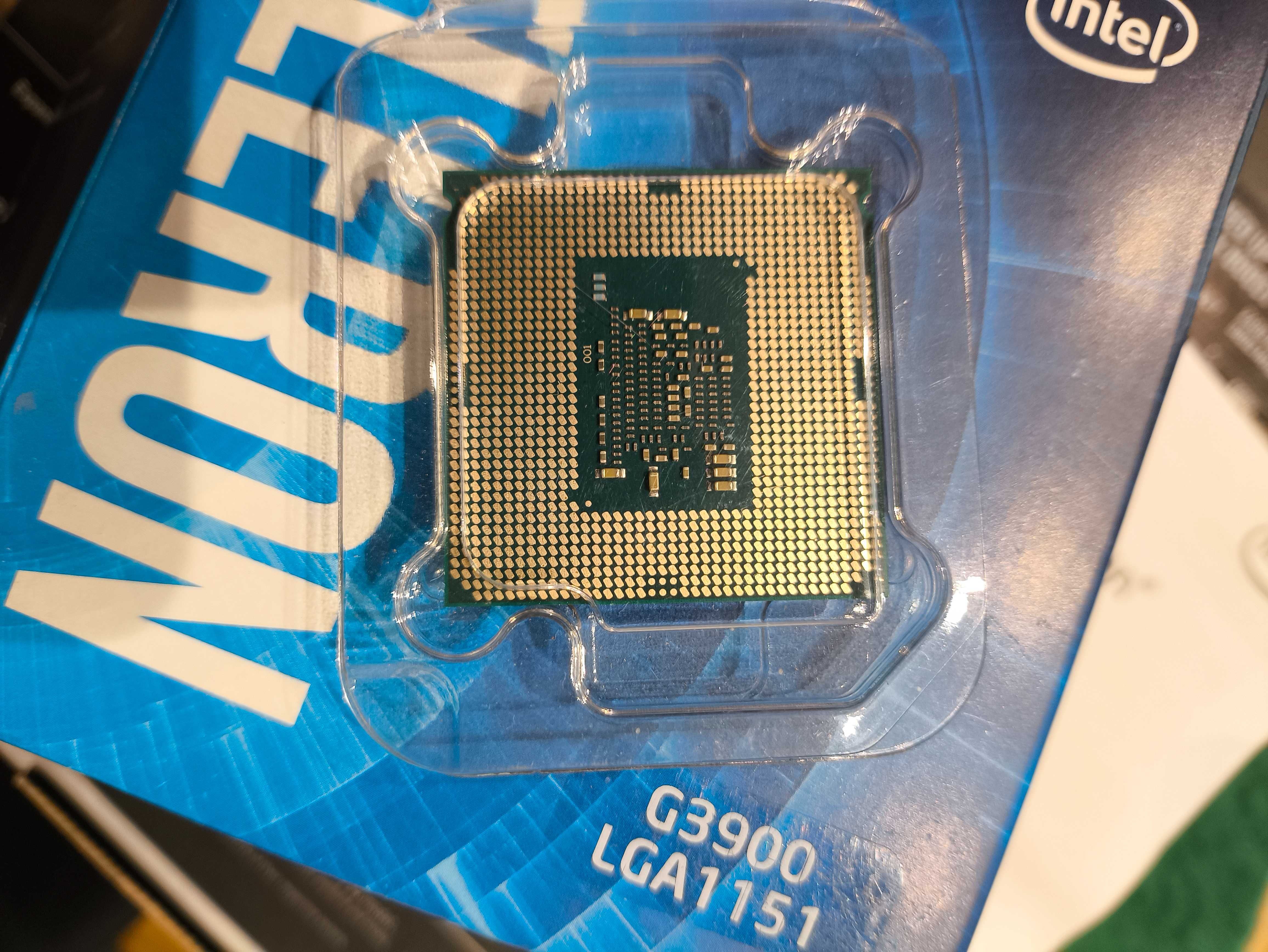 Procesor Intel G3900 Celeron grafika 6gen LGA1151 + cooler