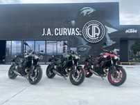Kawasaki Z  650 (CAMPANHA DE VERÃO)