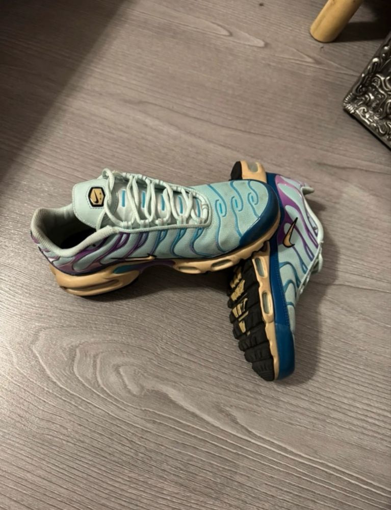 sapatilha nike tn