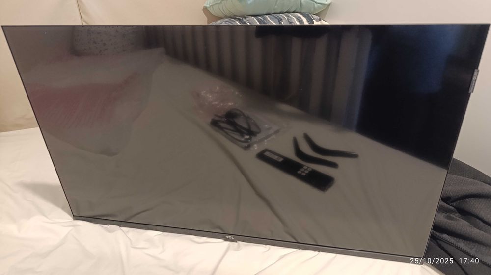 TV TCL 32S5K (QLED - 32'' - 81 cm - Full HD - Smart TV)