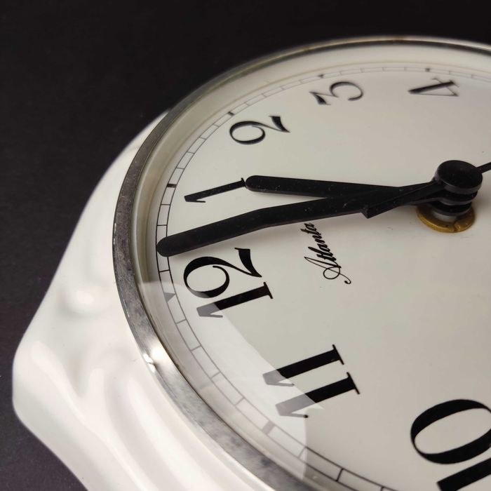Zegar kwarcowy ceramiczny JWS - mechanizm Junghans - sprawny