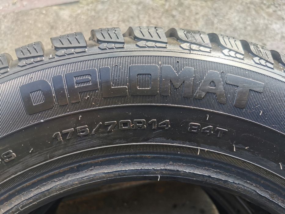 Opony zimowe 175/70R14 stan idealny!