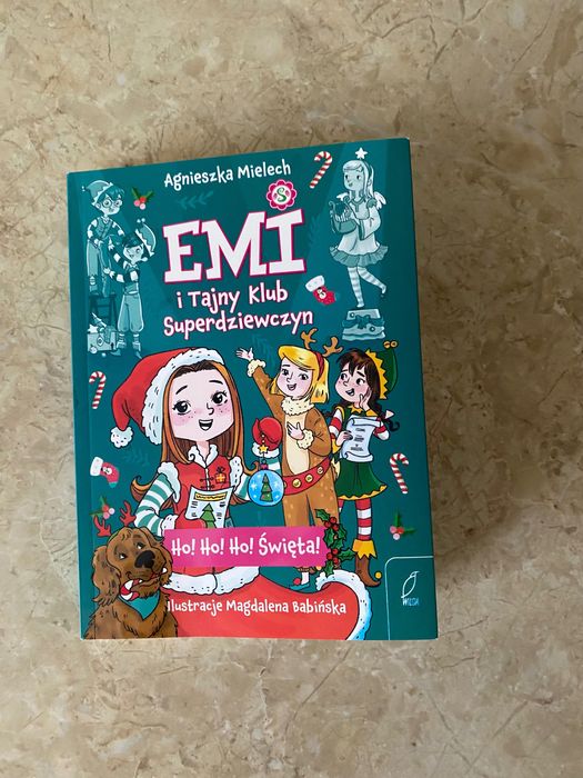 Emi i Tajny Klub Superdziewczyn. Ho! Ho! Ho! Święta