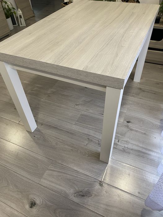 Stół prostokątny rozkładany