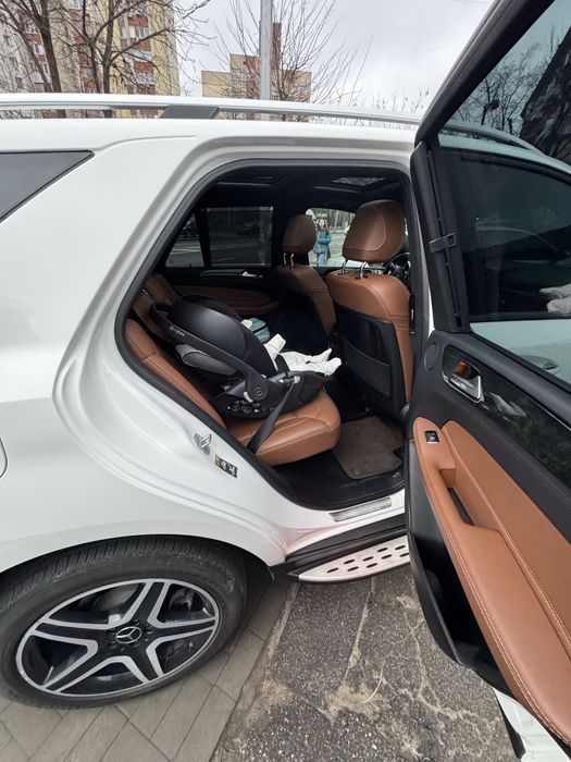 Автокрісло  Cybex Cloud T i-Size 0 - 12 в вдеалі + перехідник