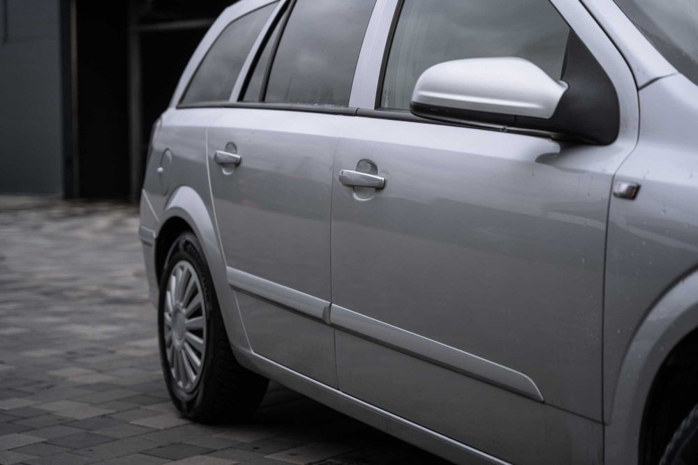 Opel Astra H 1.7 DTH - Власник. Пригнав в 2019 році.