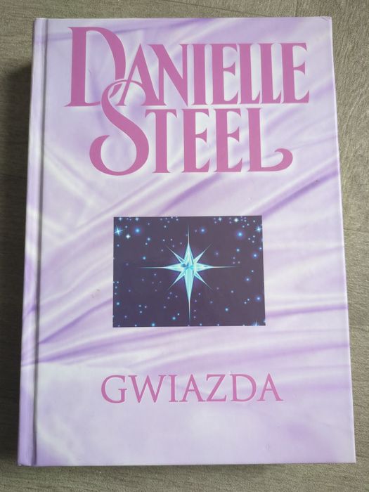 Gwiazda, aut. Danielle Steel (2008)