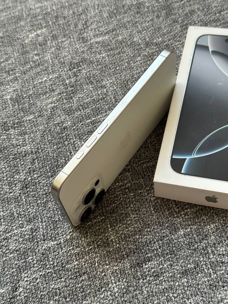 Продам IPhone 16 PRO MAX 512 Neverlock