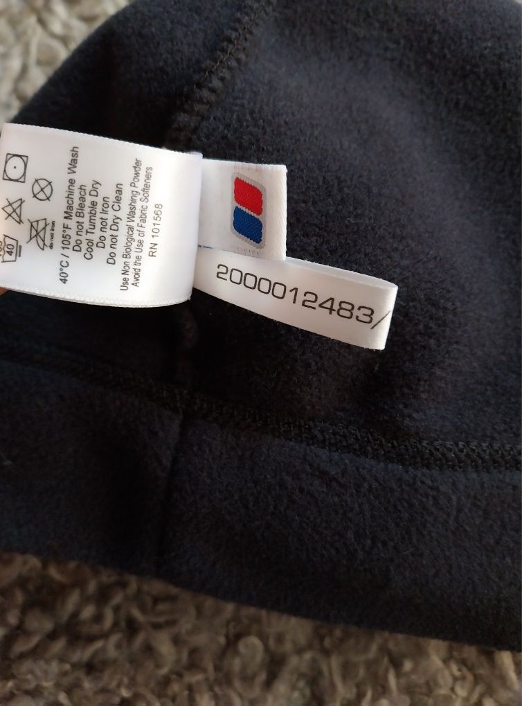 Berghaus czapka męska polarowa  czarna