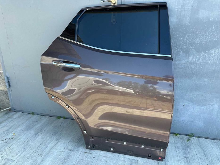 Двери hyundai santa fe 3 Дверь 2013-2018 Цвет N8N  В наличии