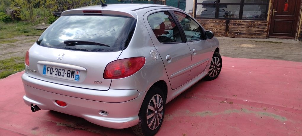 Peugeot 206 1.4 8 zaworów 150 tys przebiegu