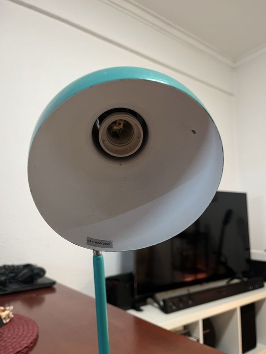 Candeeiro de mesa