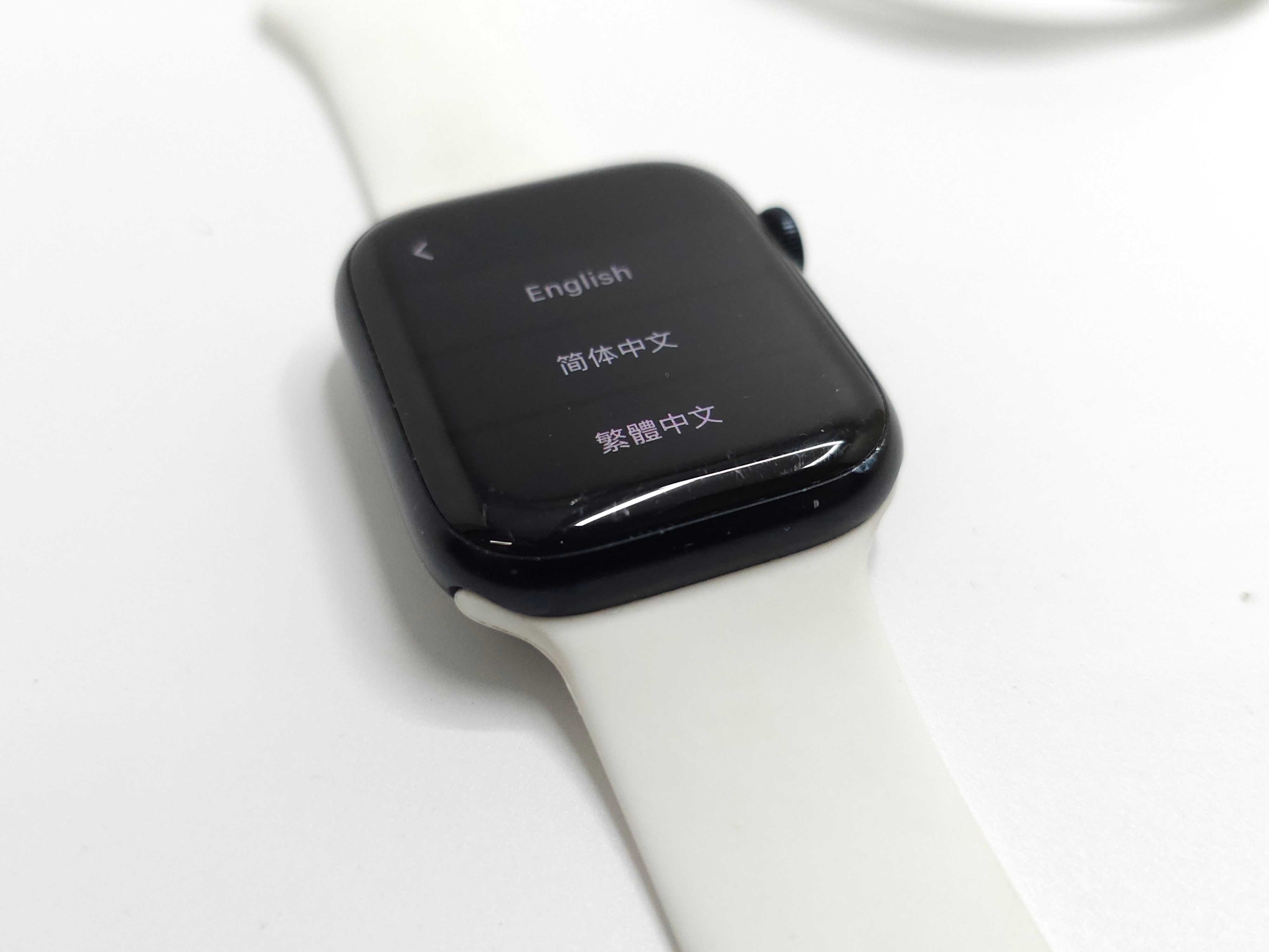 Apple watch 8 gps 45mm retina oled zdrowie sport ładowarka magnetyczna