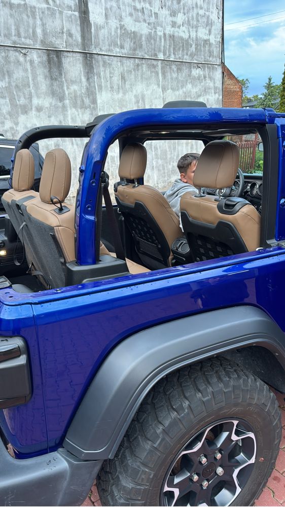 Jeep wrangler 2018 JL automat w zestawie Mlodzieżowym