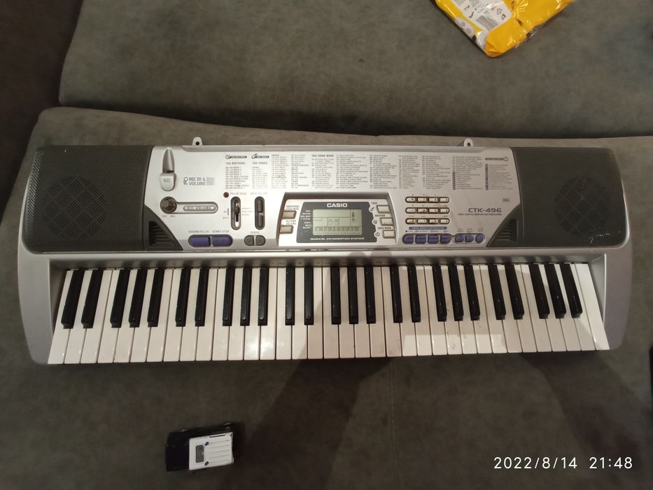 Casio CTK-496 keyboard