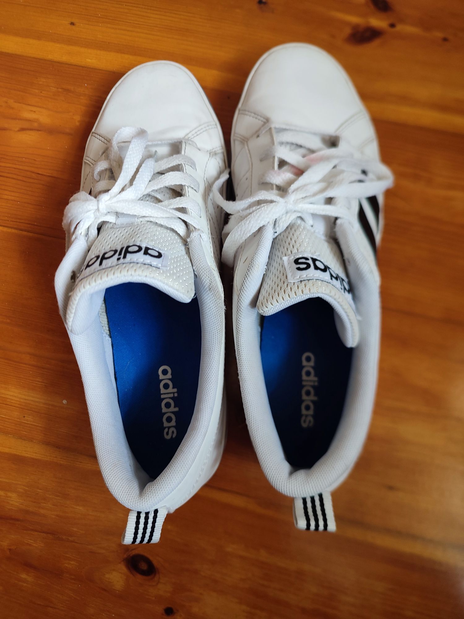 Adidas buty sportowe męskie 42