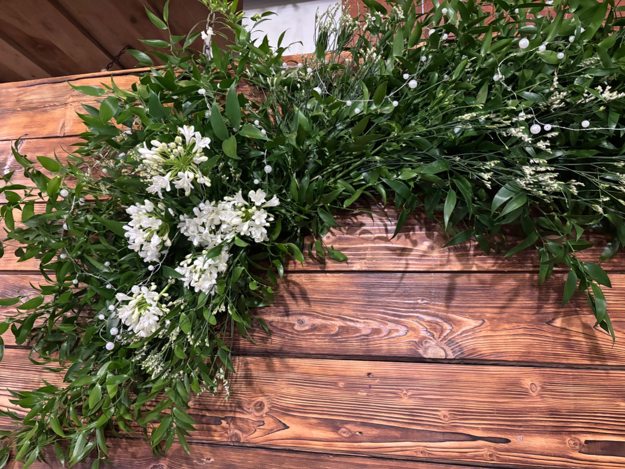 Dekoracje kwiatowe florystyczne bukiety wiązanki na wesele chrzciny