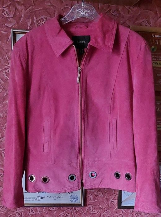 Замшевая,кожаная куртка-пиджак.