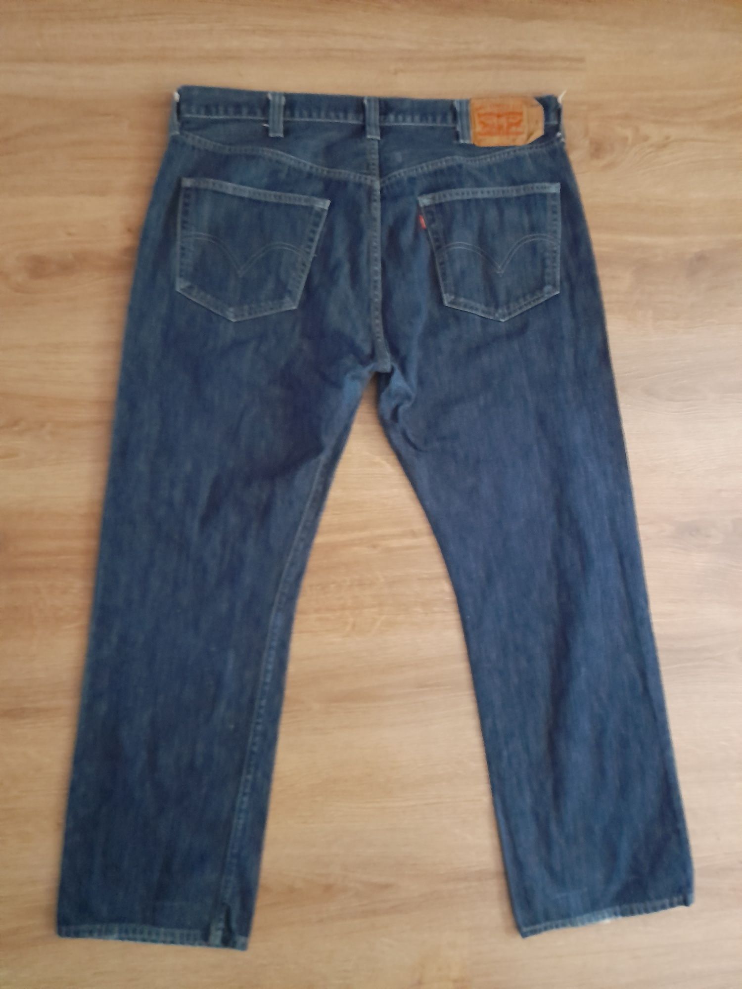 Levi Strauss 501 spodnie jeans W40 L32
