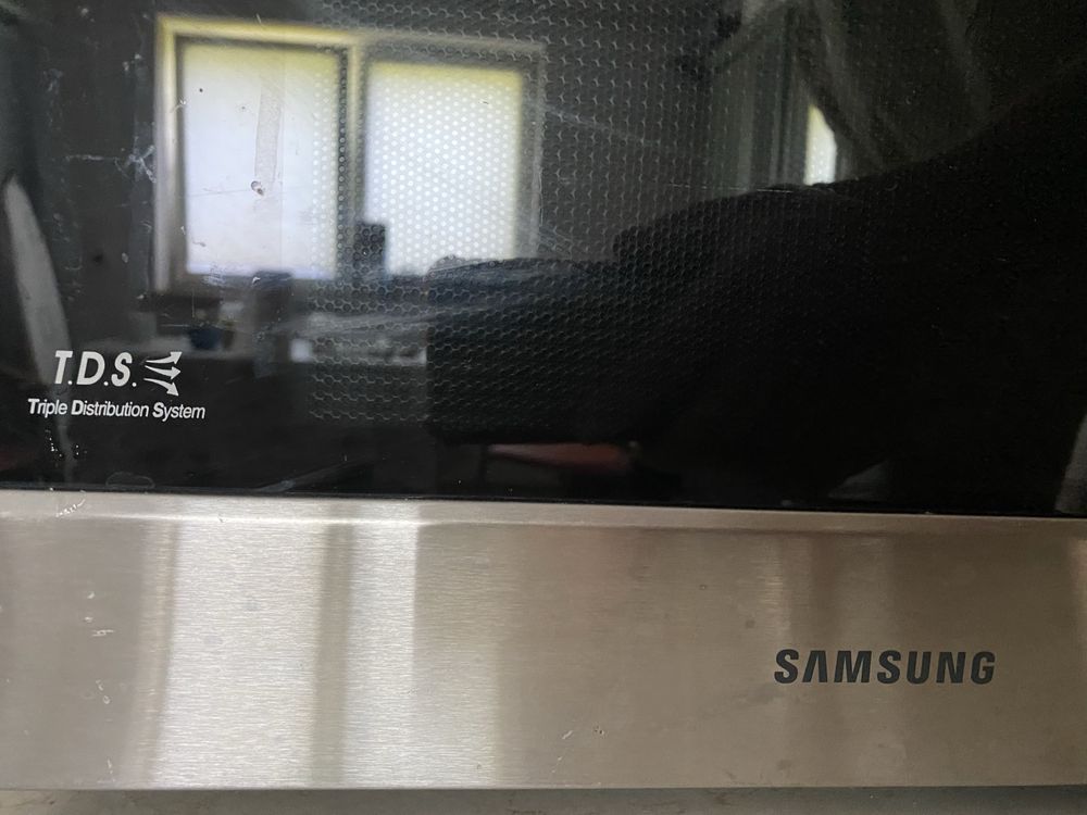 Kuchenka Mikrofalowa samsung z grillem