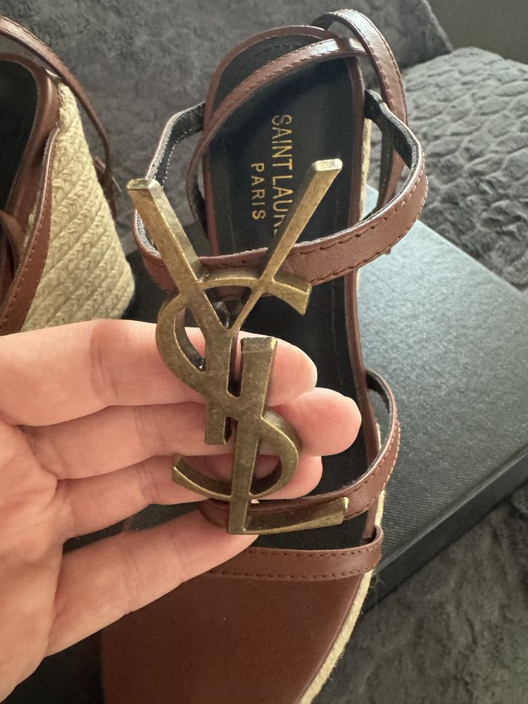 Koturny raffia SAINT LAURENT jak nowe 37
