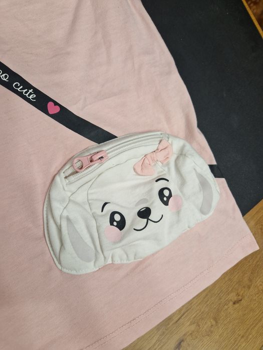 2 bluzki JAK NOWE z krótkim rękawkiem piesek z kieszonką r. 128