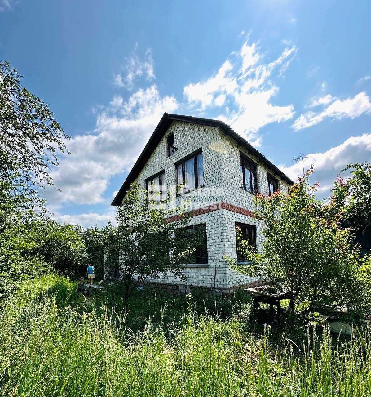 Продам 2 поверховий будинок у м. Південне, вул. Єдності, 68