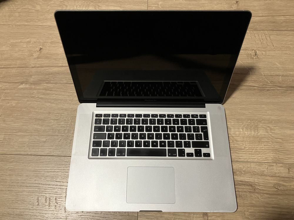 MacBook Pro i7 A1286